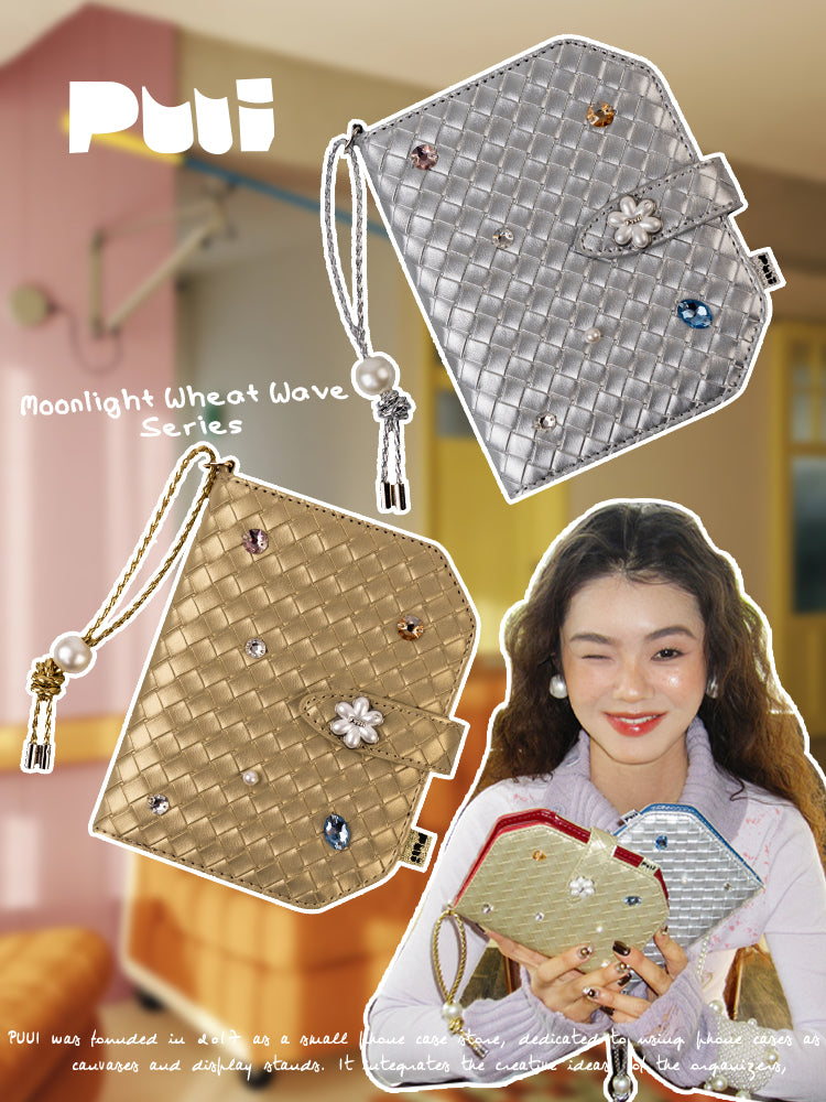 Puui. Moonlight Wheat Series Passport Holder