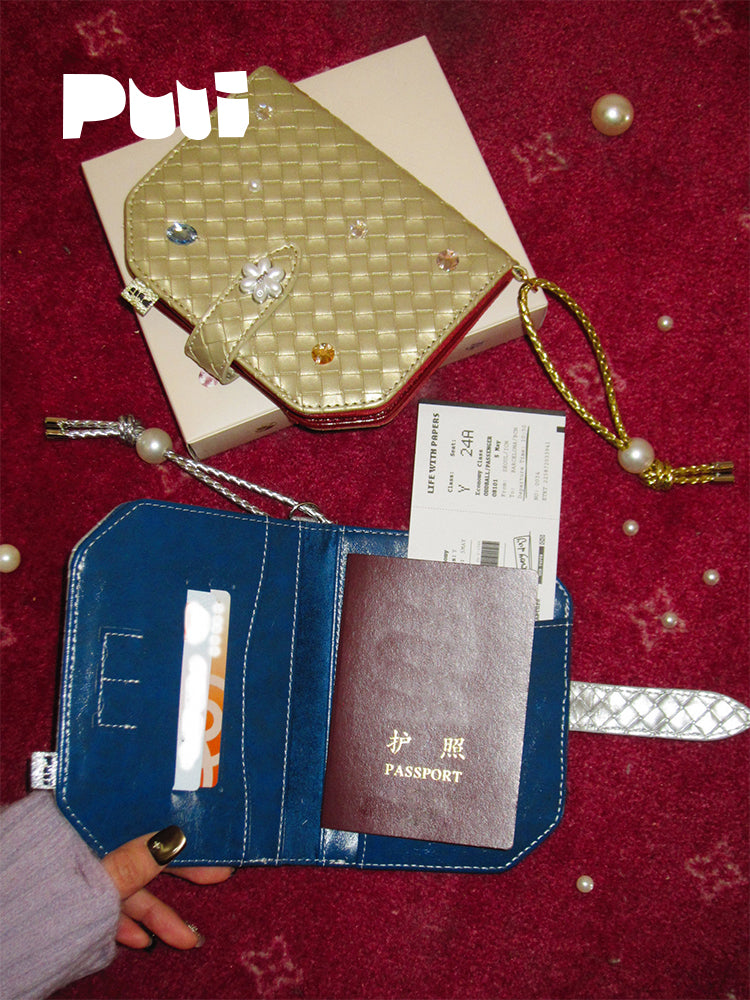 Puui. Moonlight Wheat Series Passport Holder